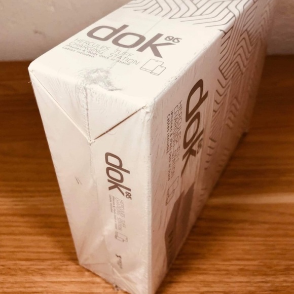 DOK Hercules Tuff Charging Dock For Multiple Devices.NWT - Picture 5 of 6
